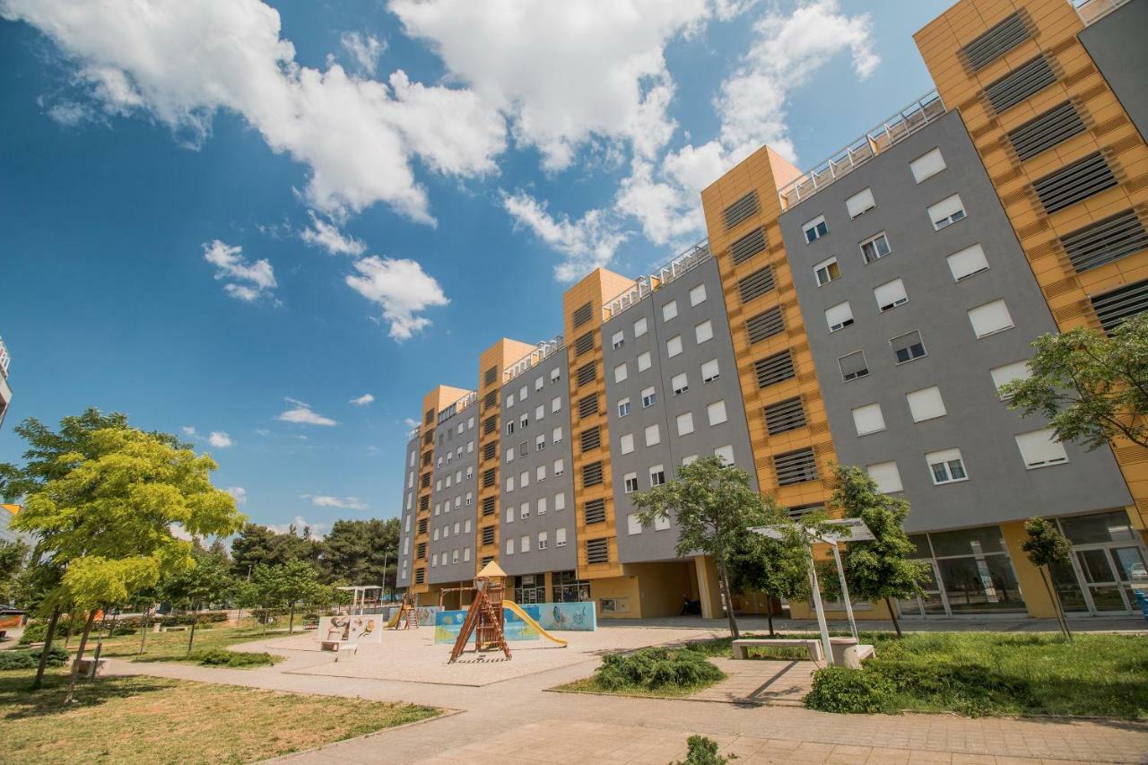 Apartment Montesa Zadar With Free Parking And Balcony Buitenkant foto