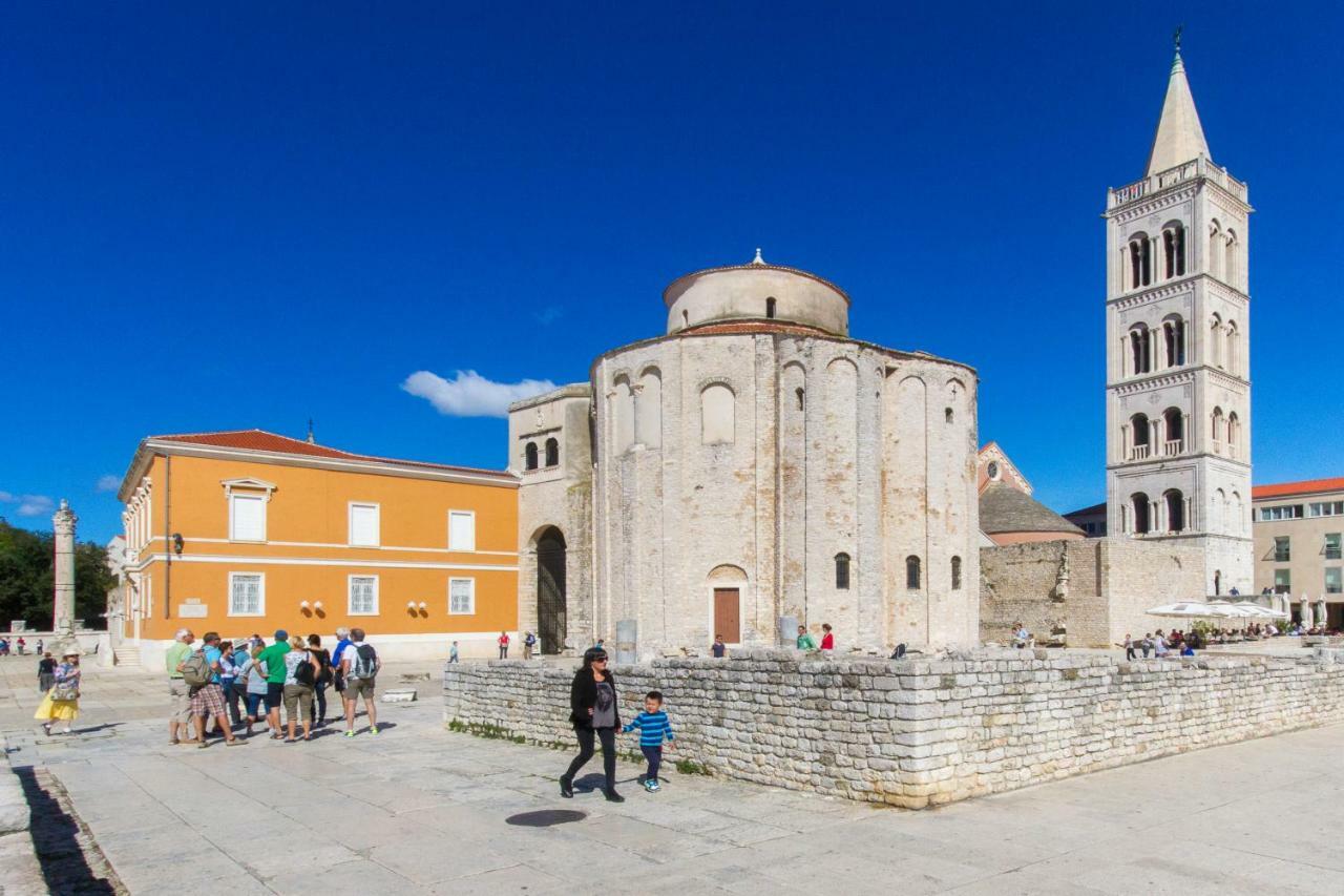 Apartment Montesa Zadar With Free Parking And Balcony Buitenkant foto