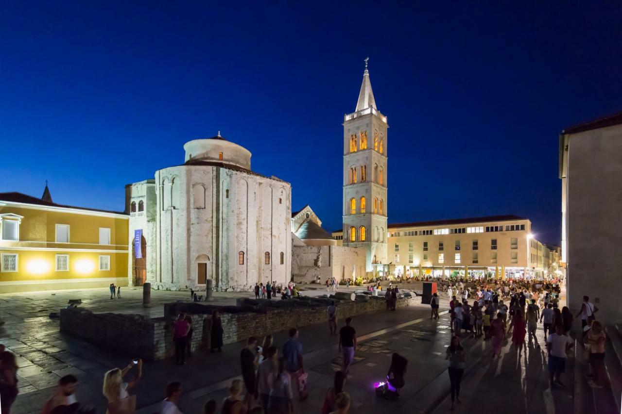 Apartment Montesa Zadar With Free Parking And Balcony Buitenkant foto