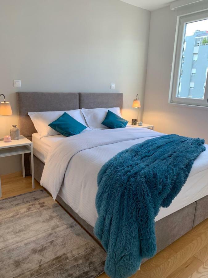 Apartment Montesa Zadar With Free Parking And Balcony Buitenkant foto